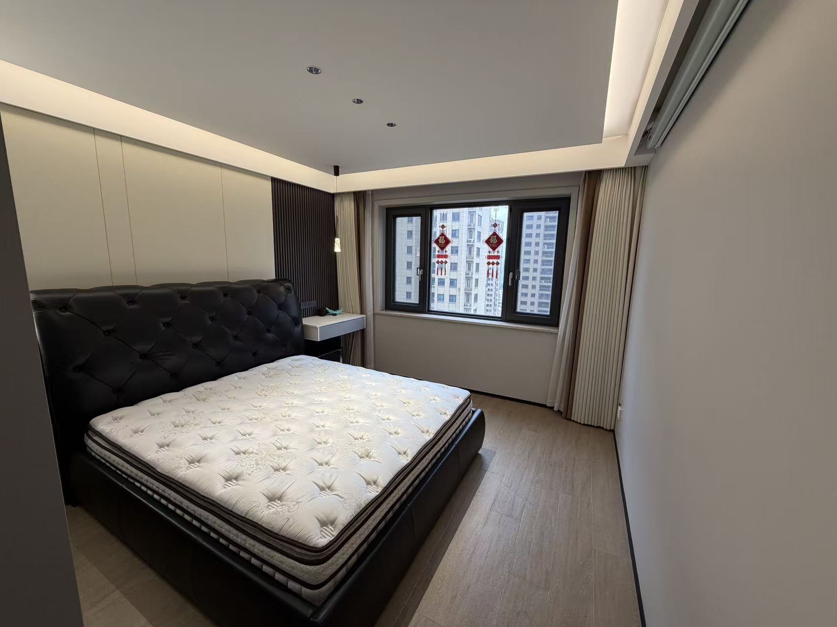 兴隆五区 4室2厅2卫