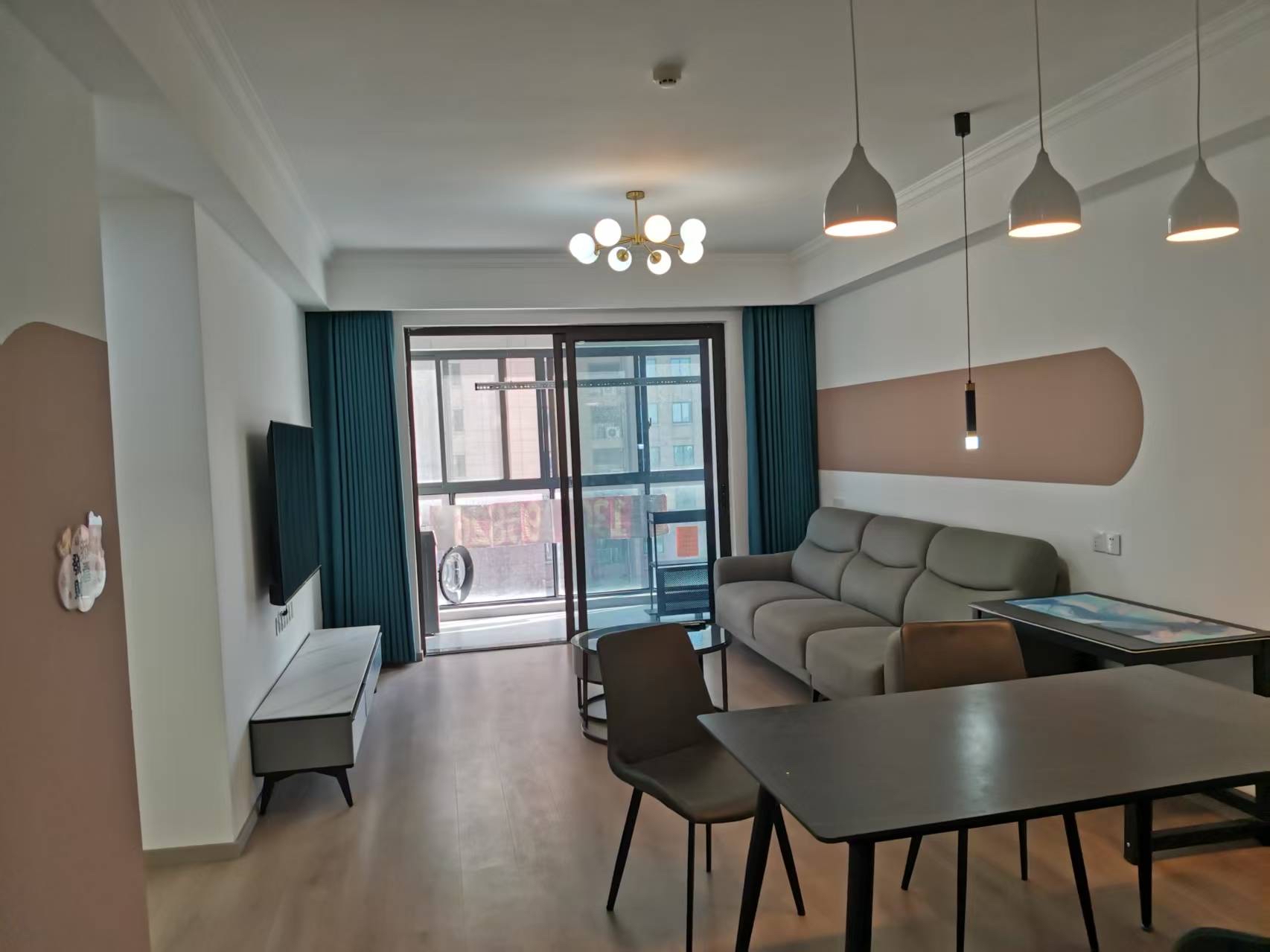 兴隆五区 3室2厅1卫