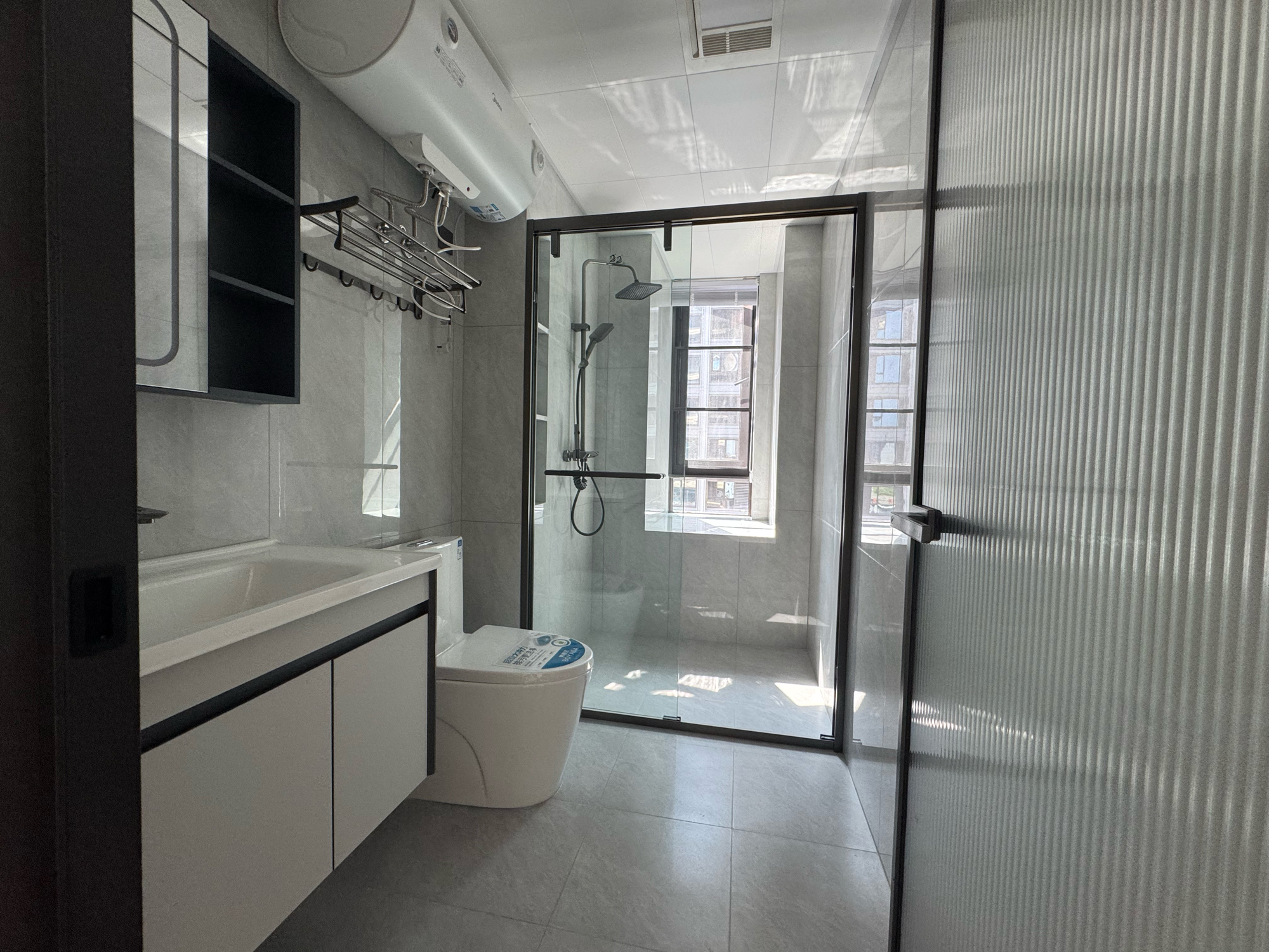 建设悦府 2室2厅2卫