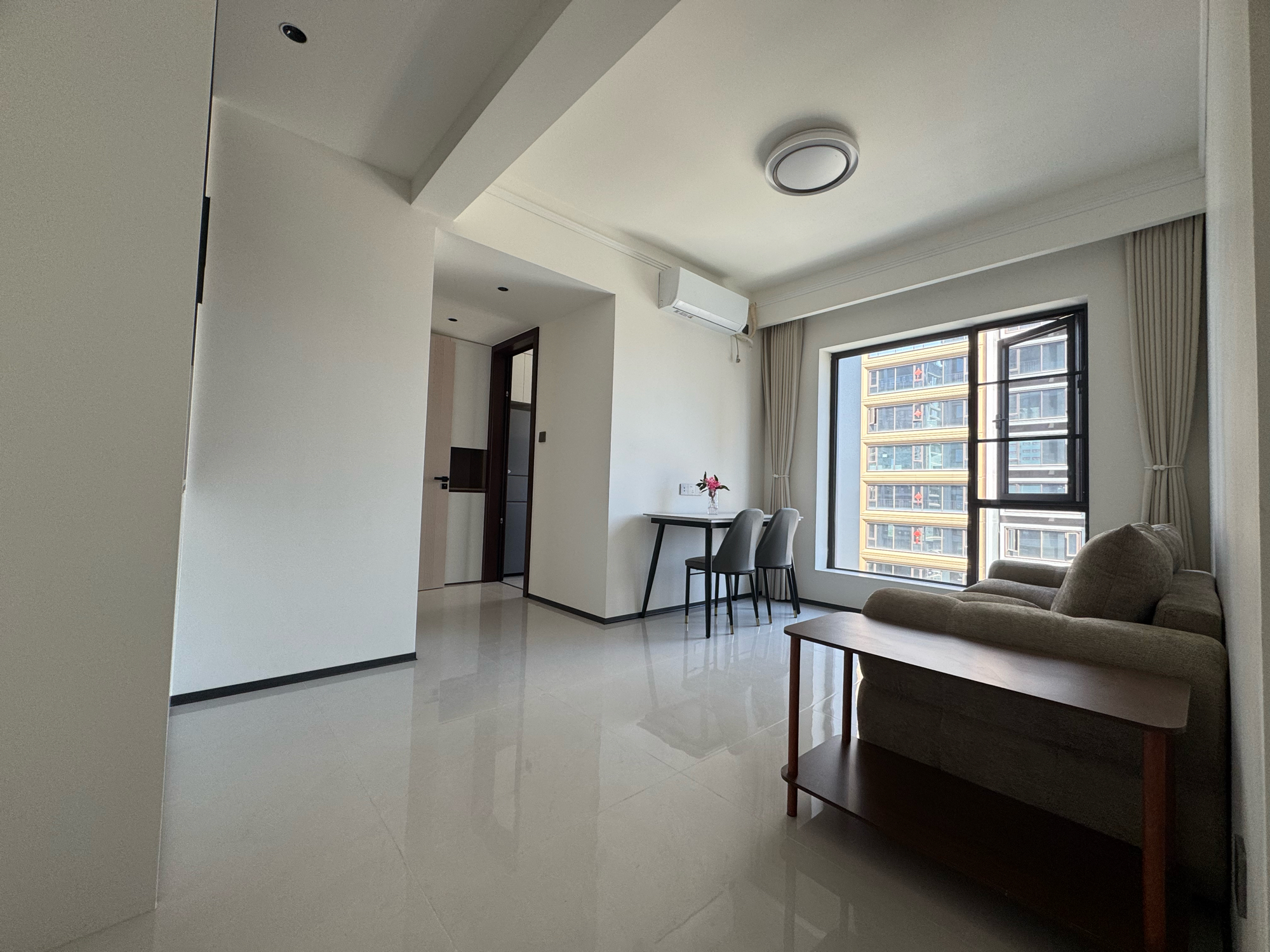 建设悦府 2室2厅2卫