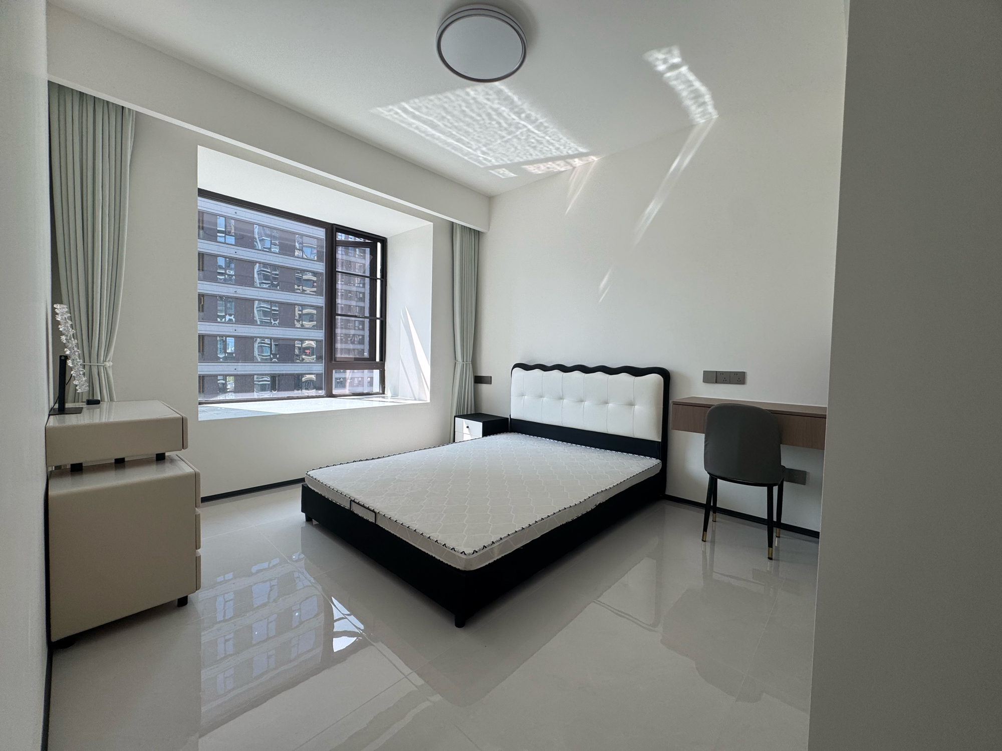 建设悦府 2室2厅2卫