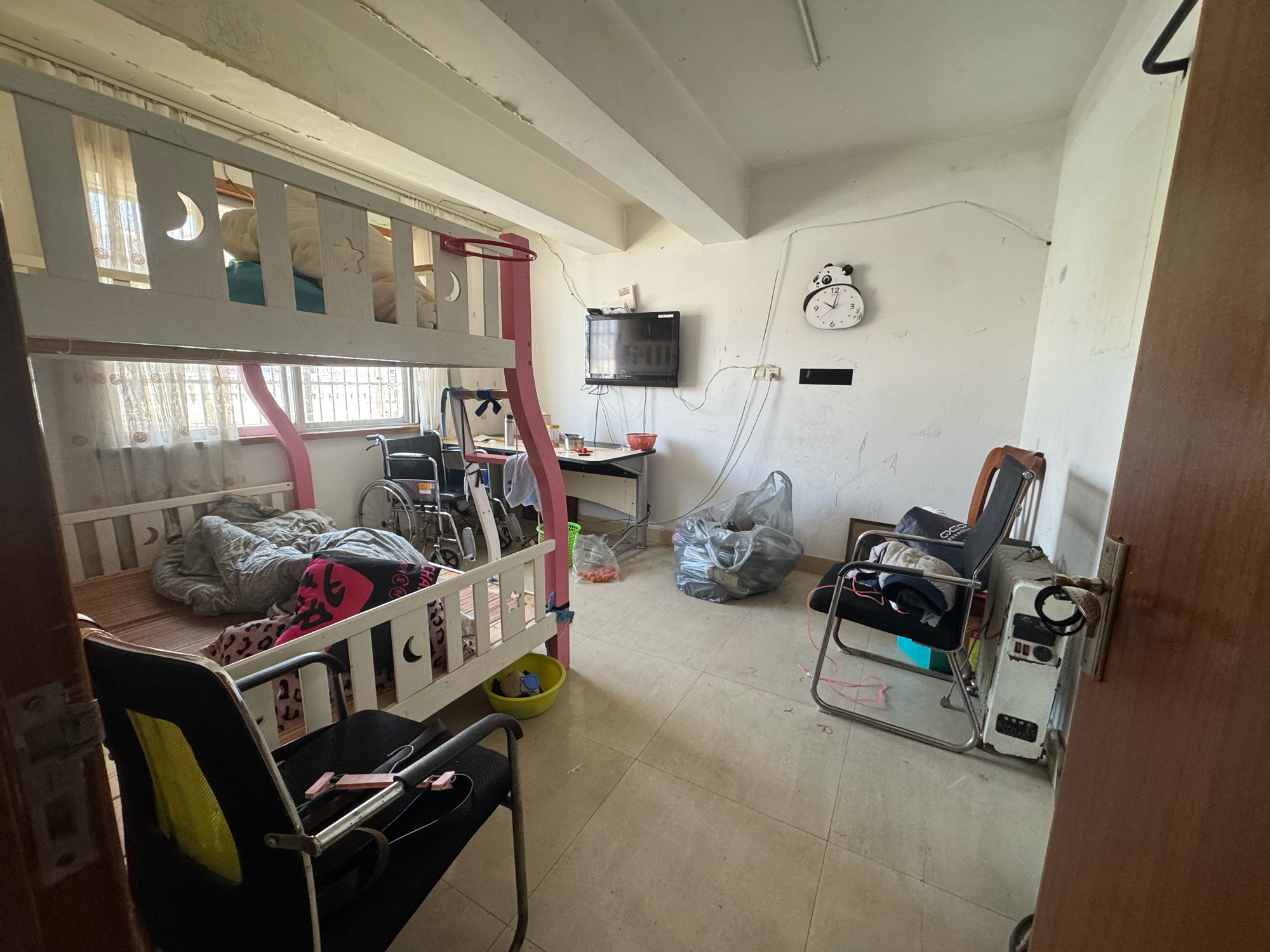 建设二村 6室2厅4卫