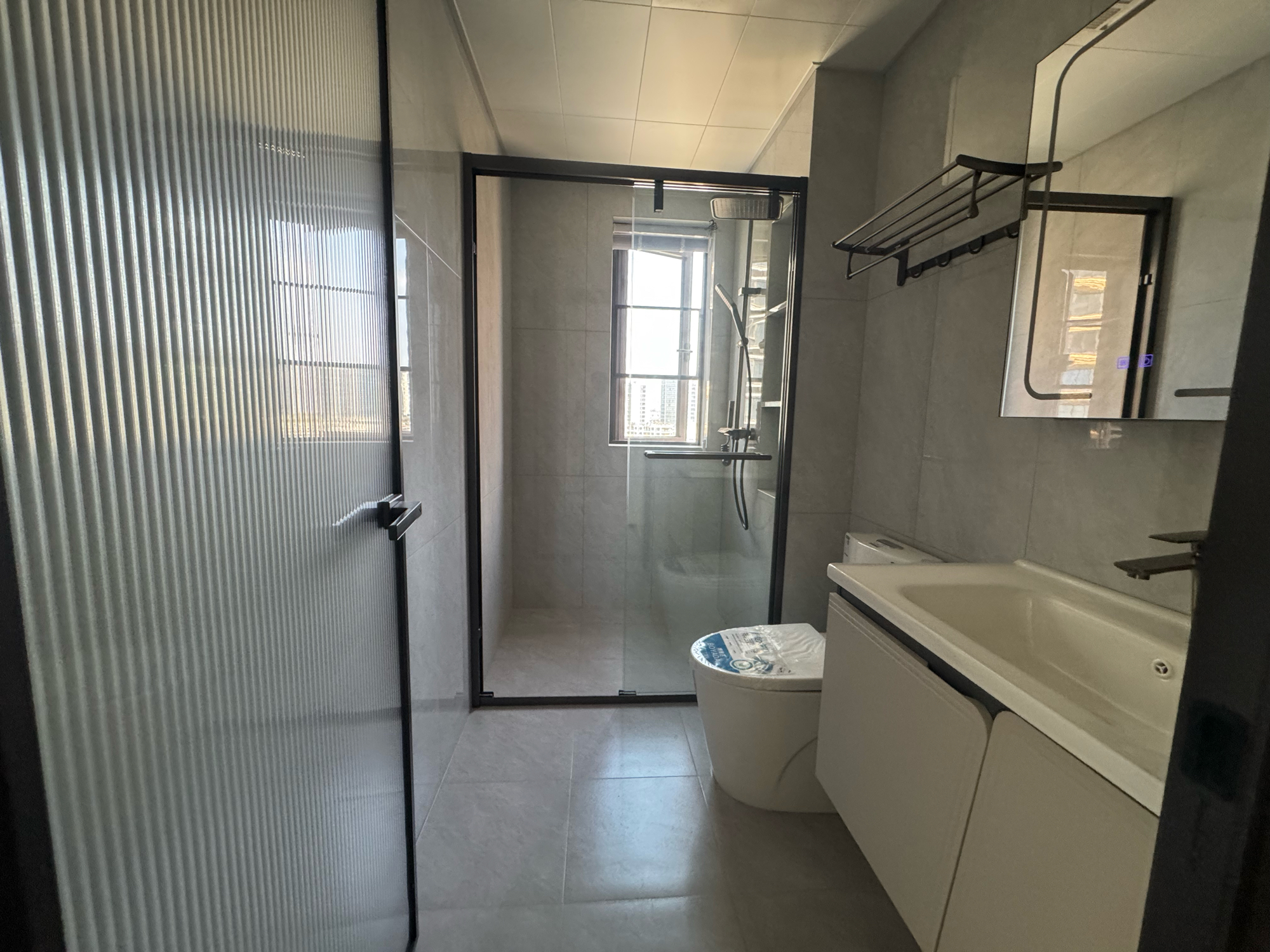 建设悦府 2室2厅2卫