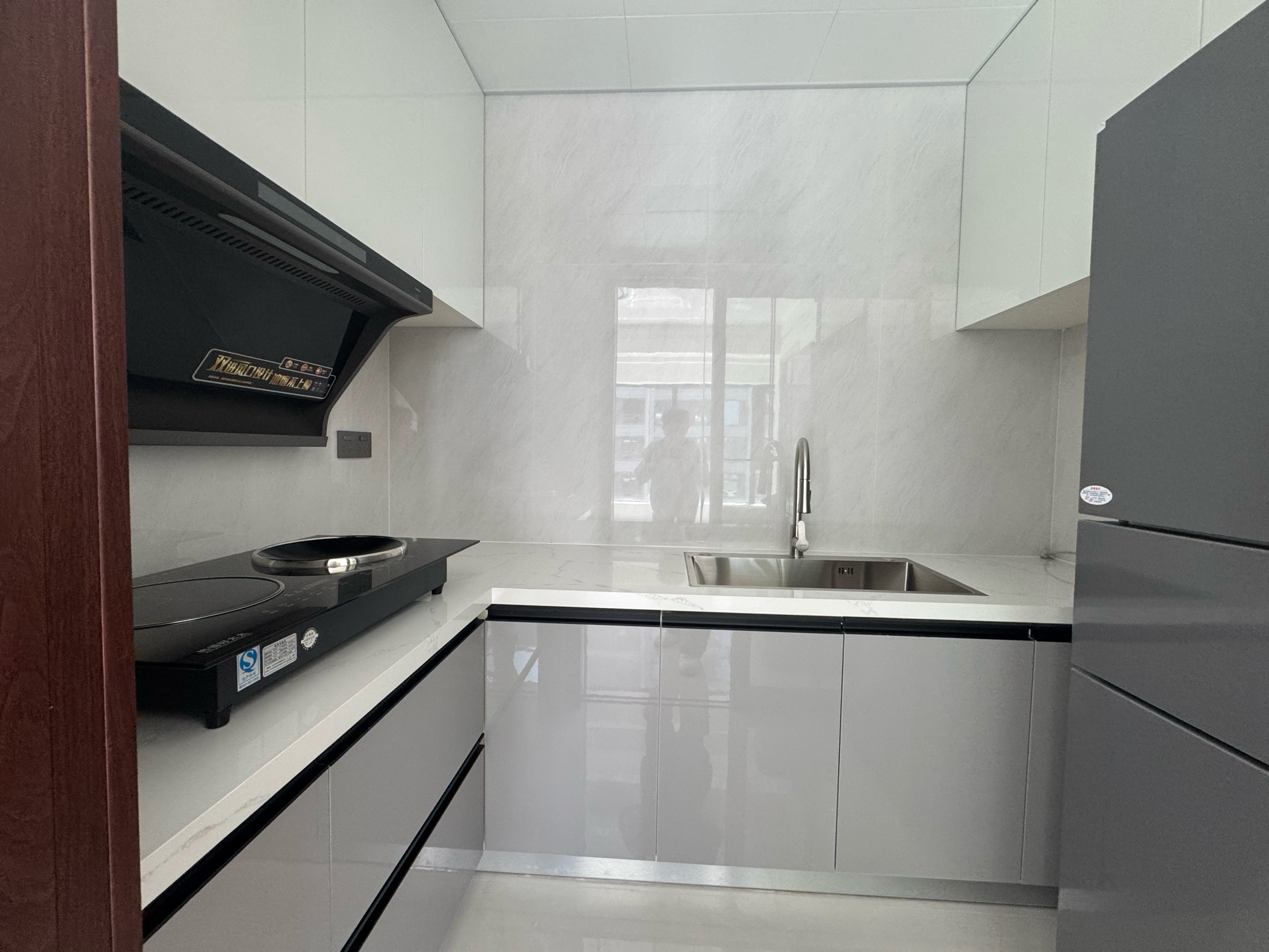 建设悦府 2室2厅2卫