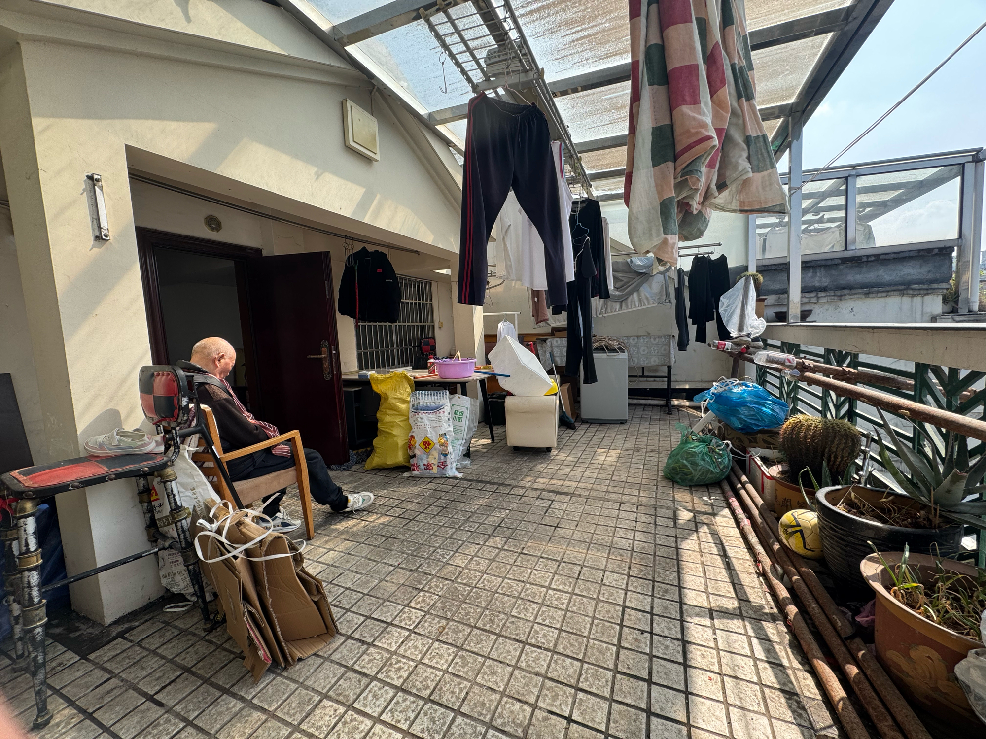 建设二村 6室2厅4卫