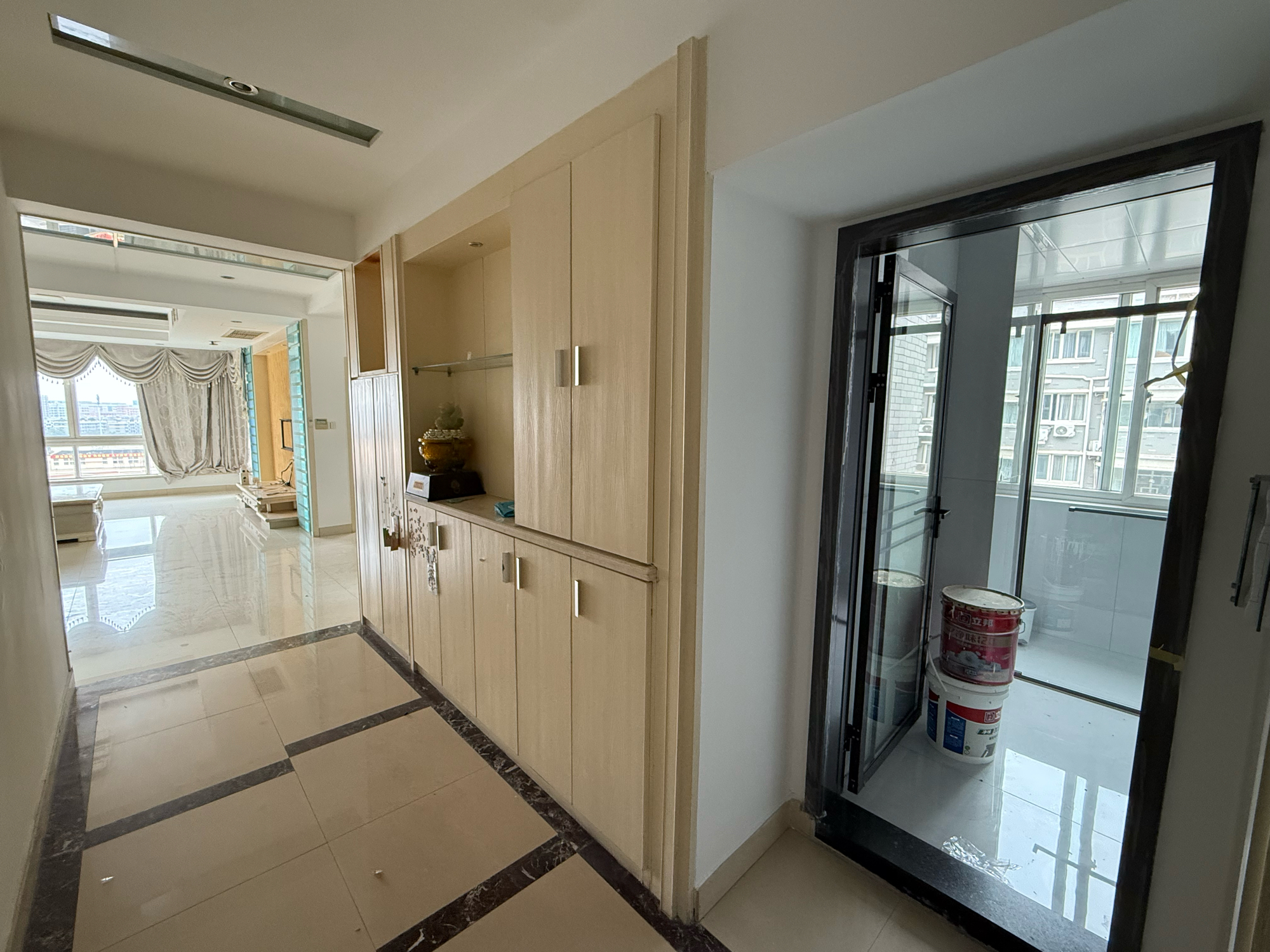 北苑商贸区 4室2厅2卫