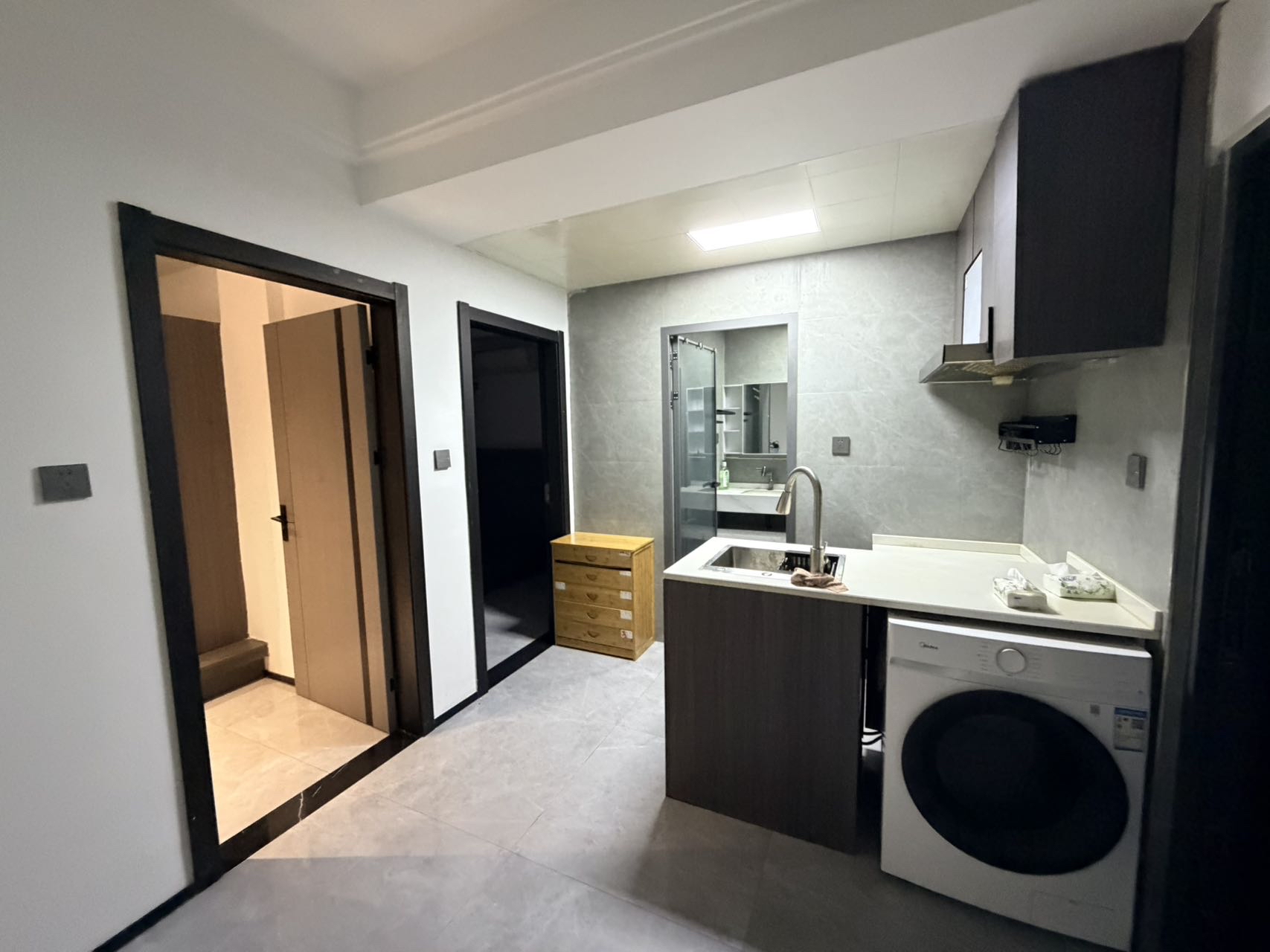 小三里塘 2室1厅1卫