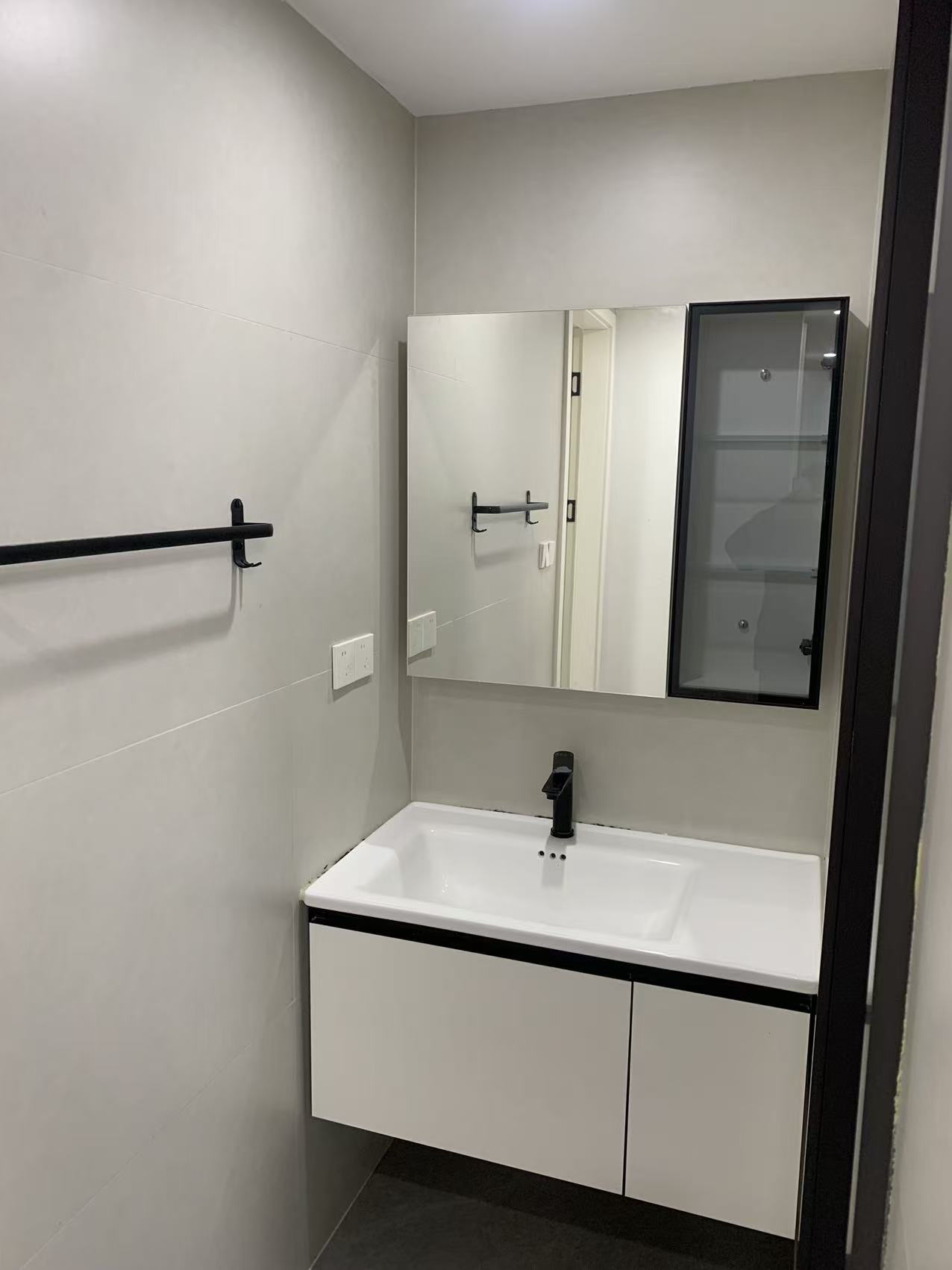 翠湖湾 3室2厅2卫