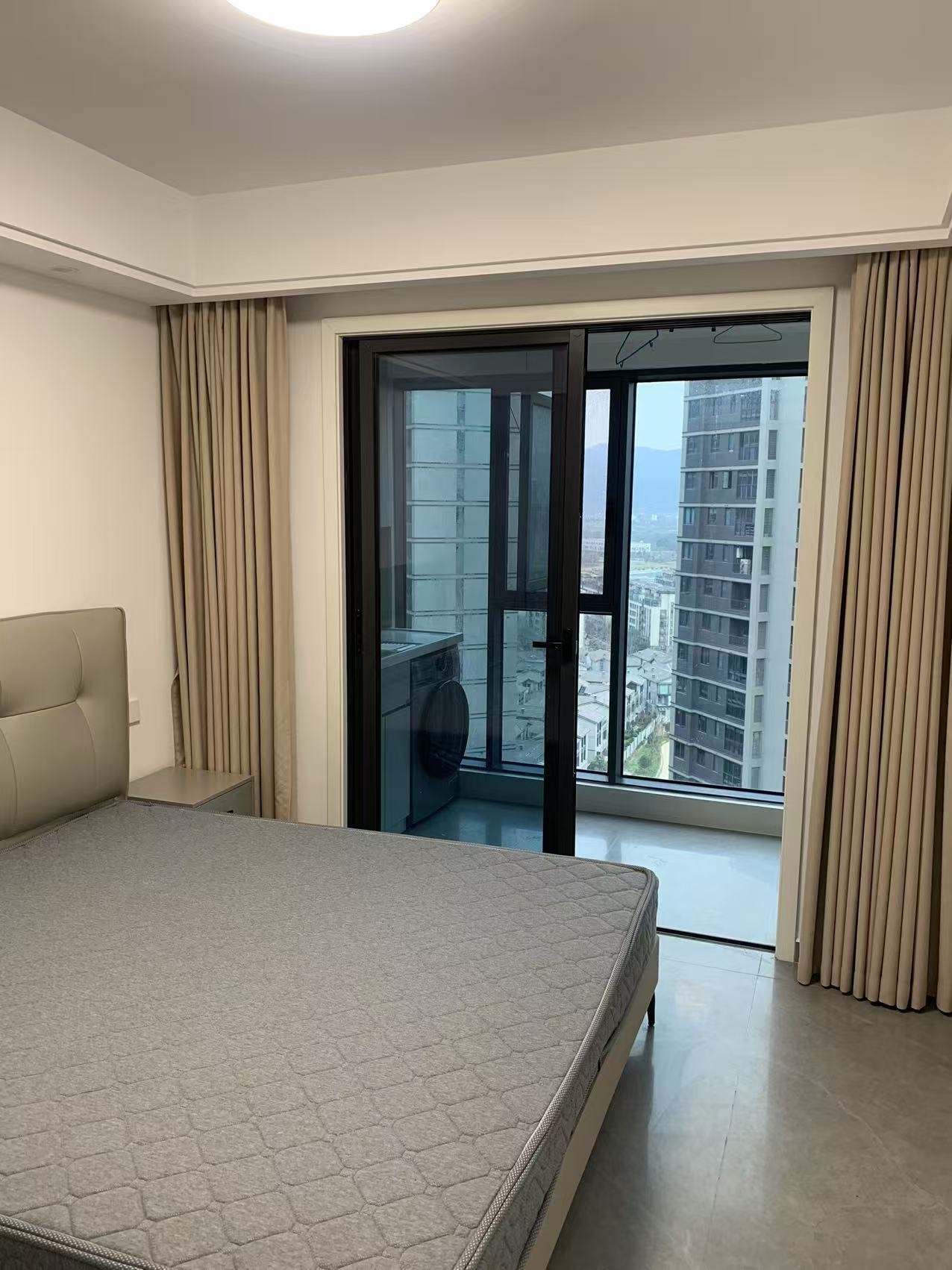 翠湖湾 3室2厅2卫