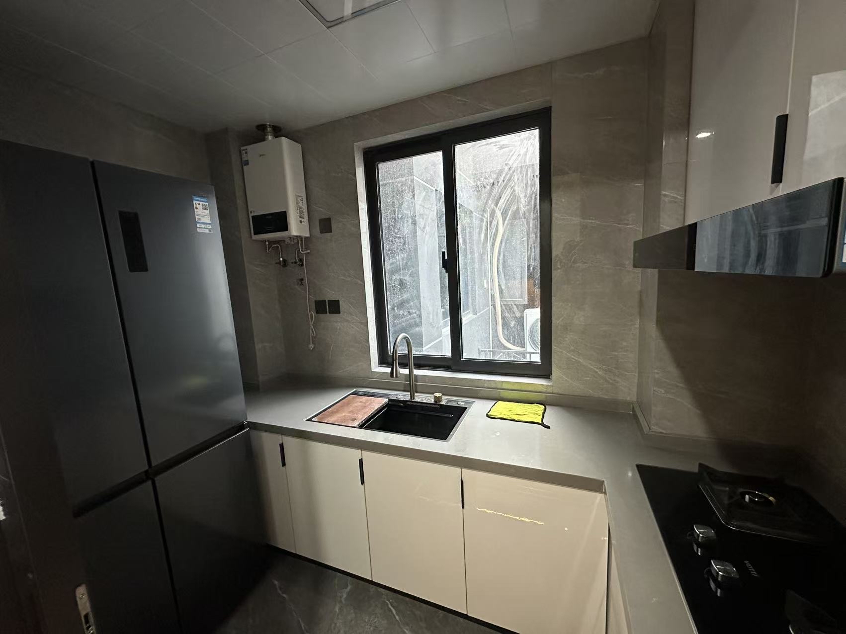 翠湖湾 3室2厅2卫