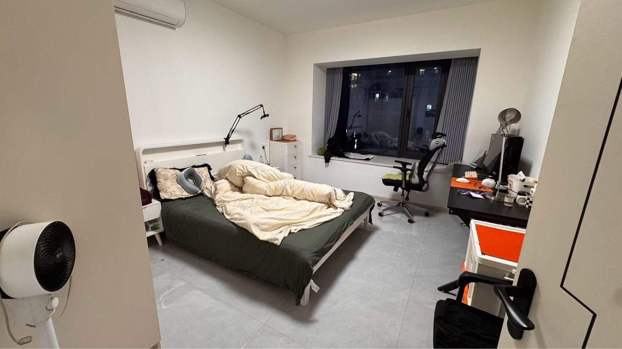 曲江风荷 2室2厅1卫