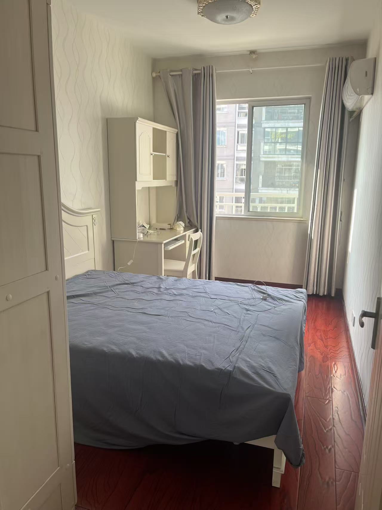 银河湾 3室2厅2卫