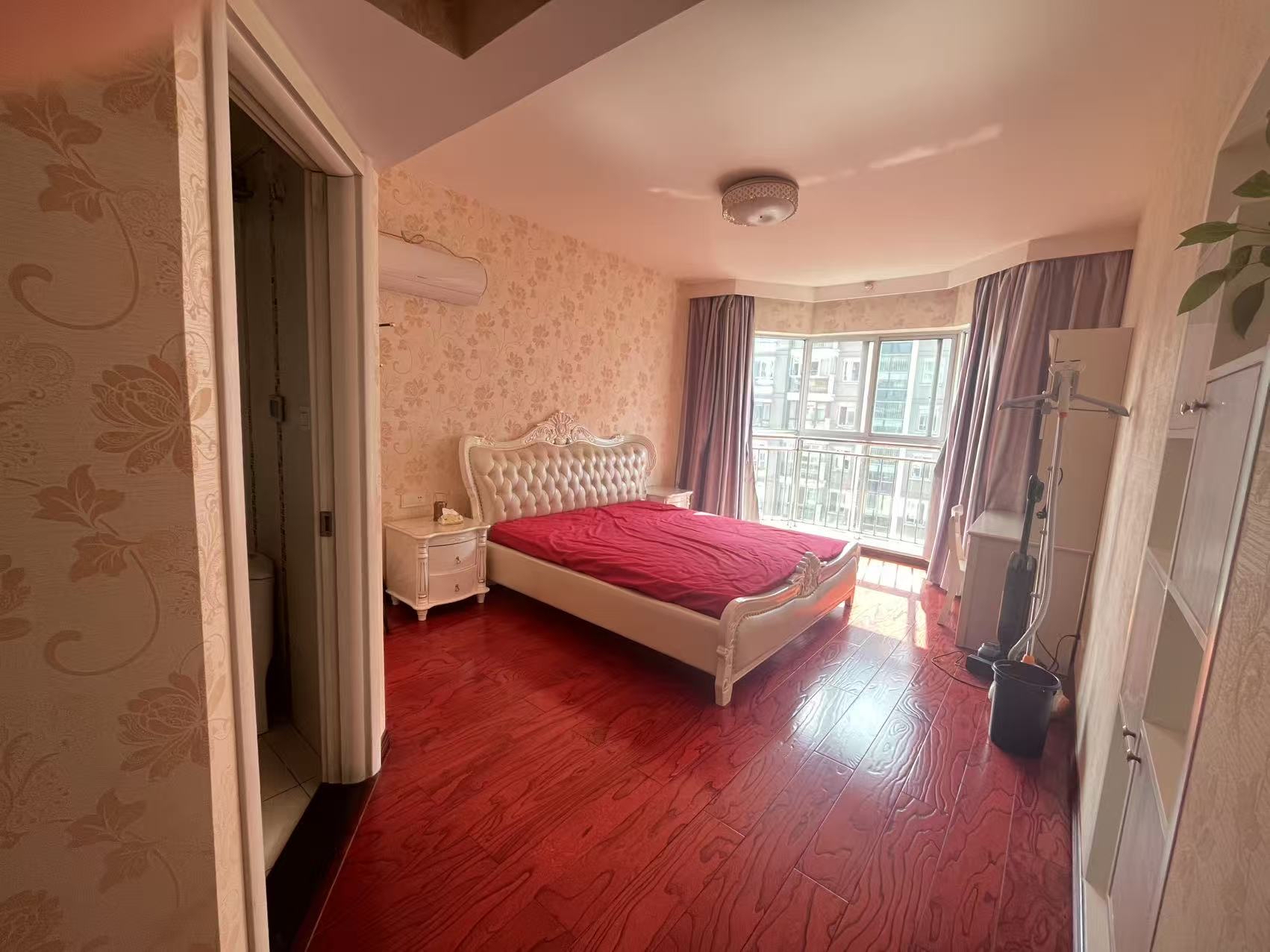 银河湾 3室2厅2卫