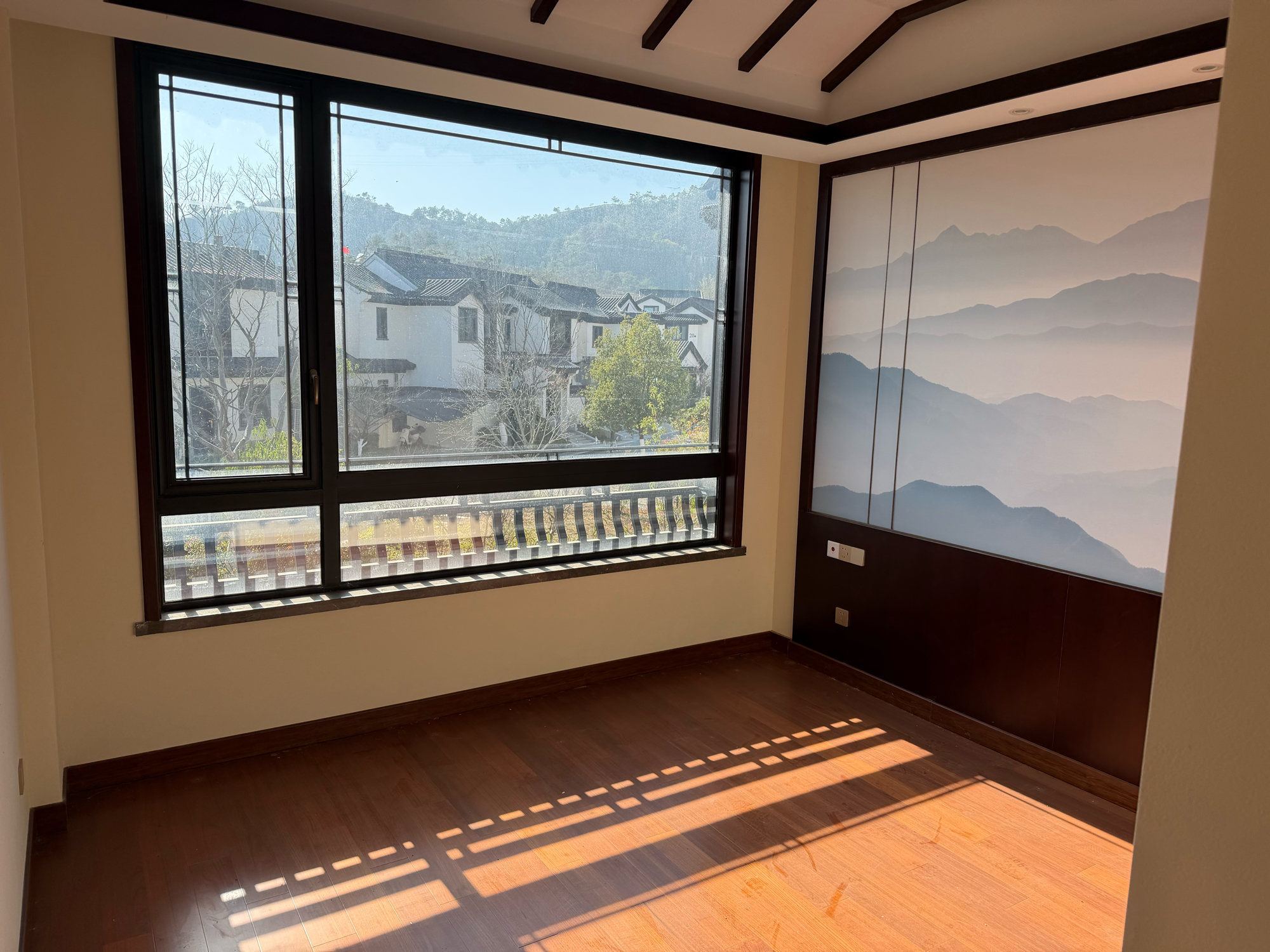 春风长住 4室4厅4卫