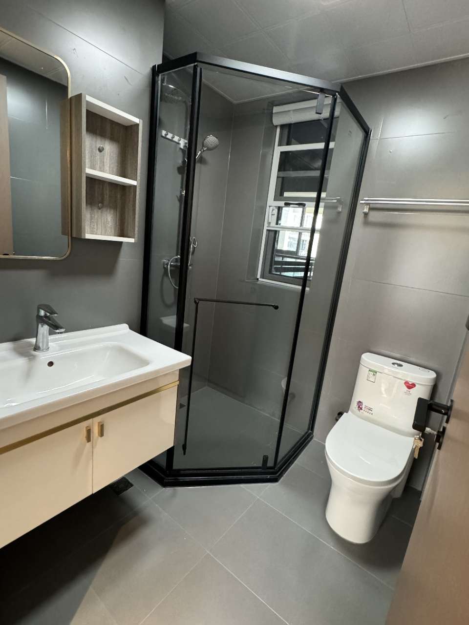 万家风华 3室2厅2卫