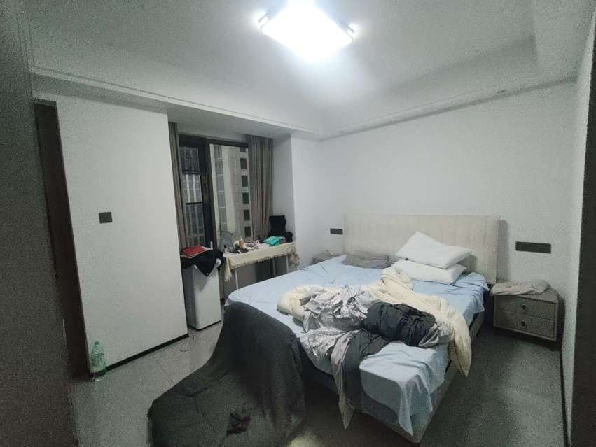 华润下车门悦府 3室2厅2卫
