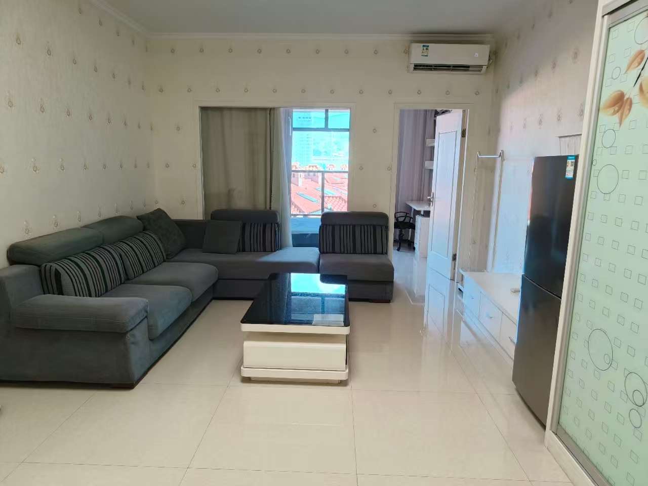 星辰广场(春晓美墅) 1室1厅1卫