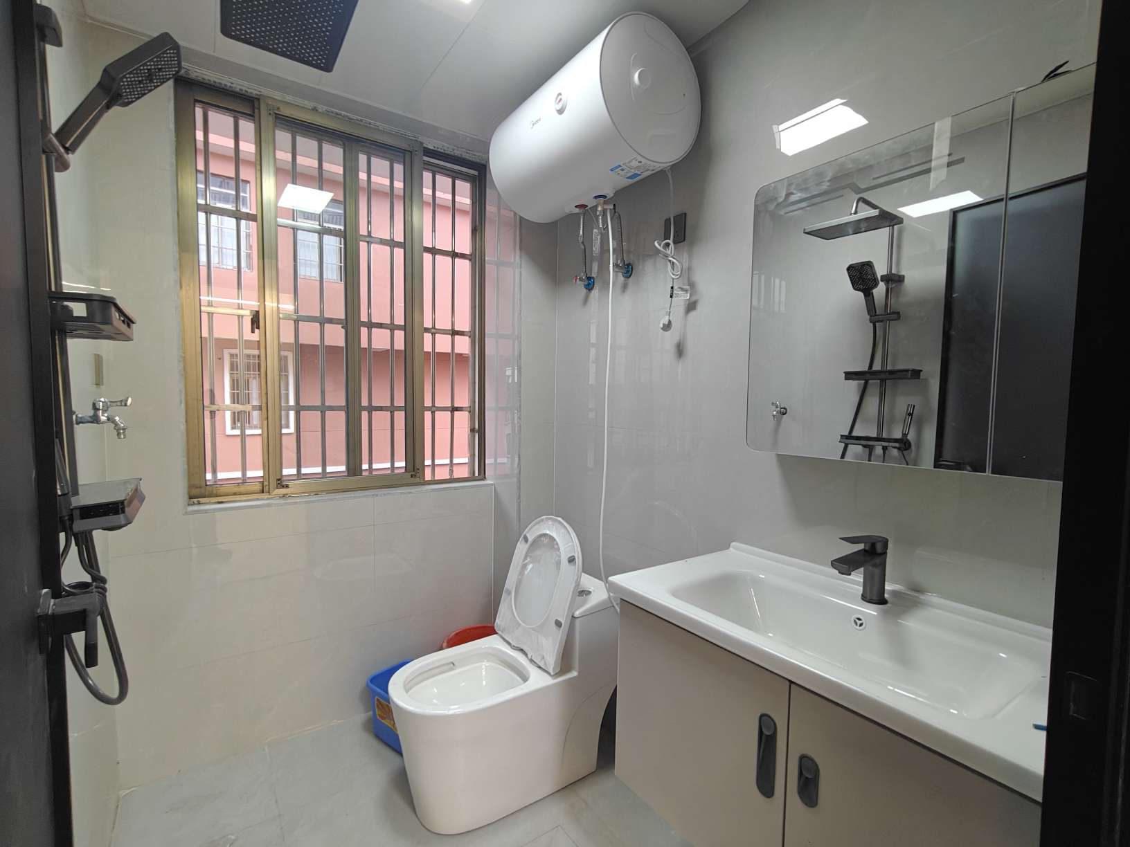 江南四区 2室1厅1卫