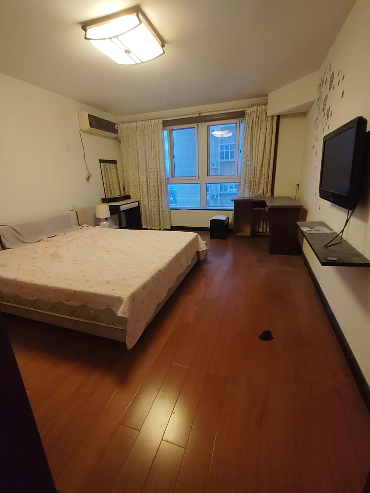 经贝家园 3室2厅2卫