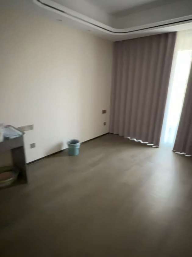绿地朝阳门 4室2厅2卫