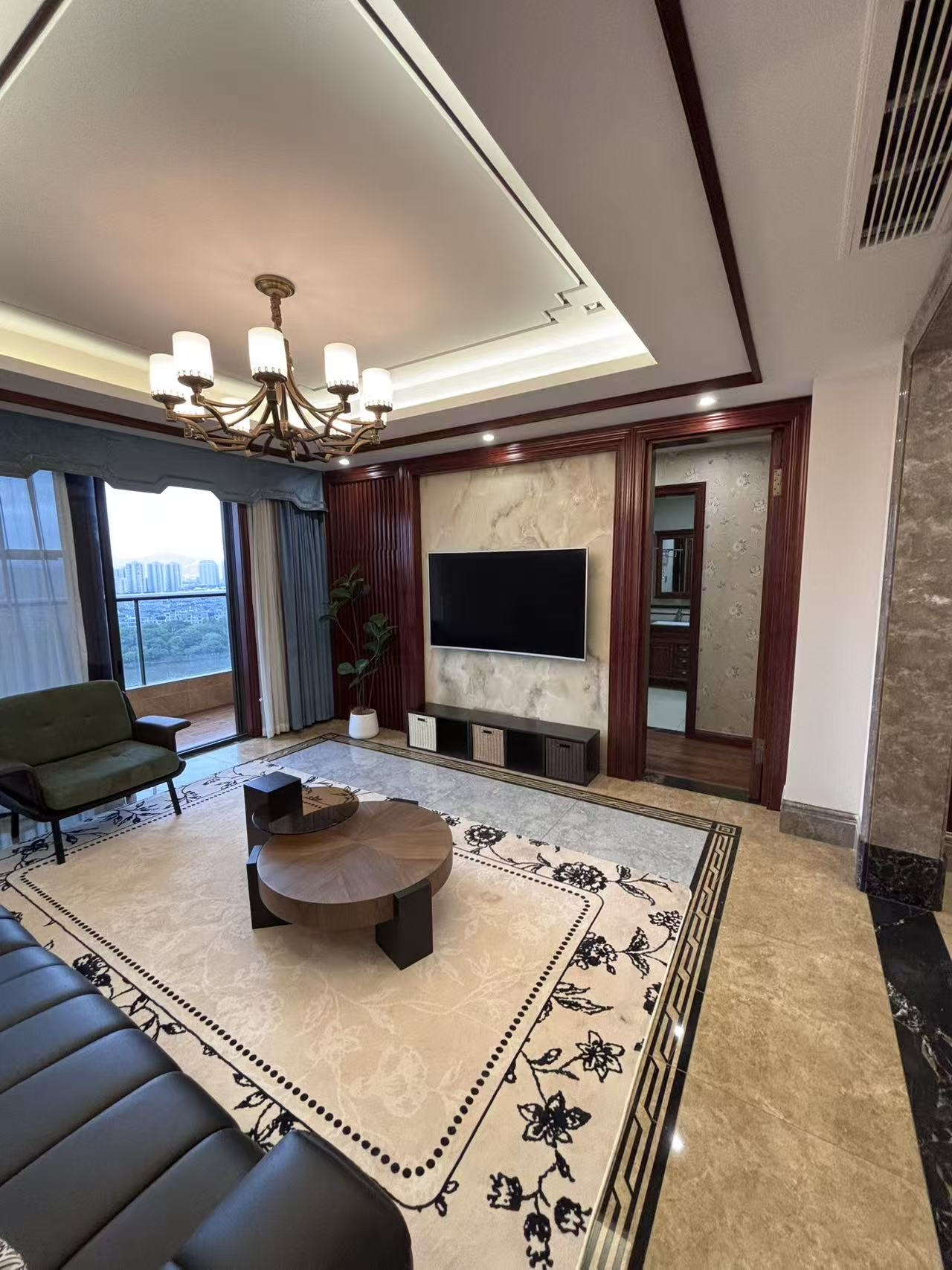 绿城玫瑰园 4室2厅3卫