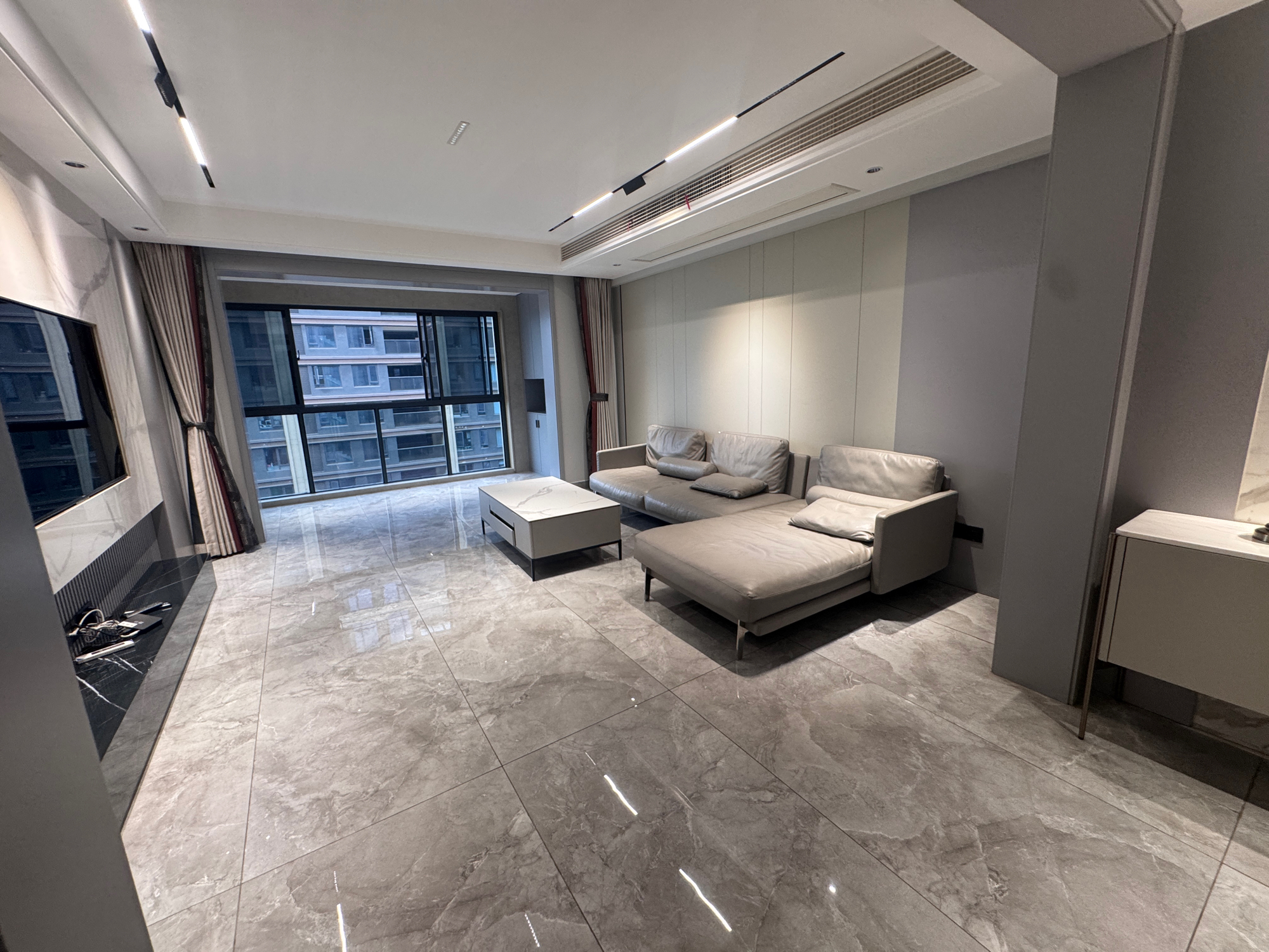 望江府 4室2厅3卫