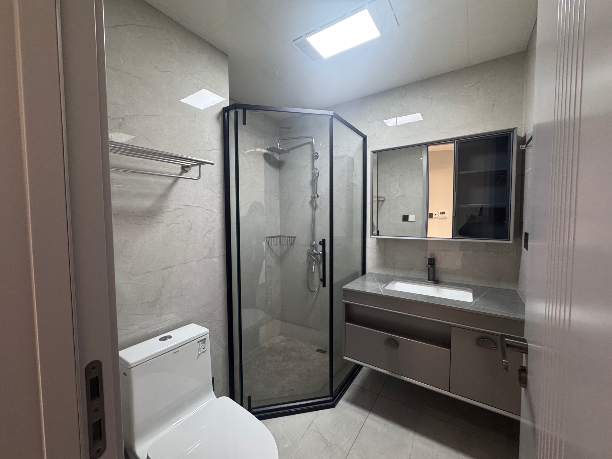 望江府 4室2厅3卫