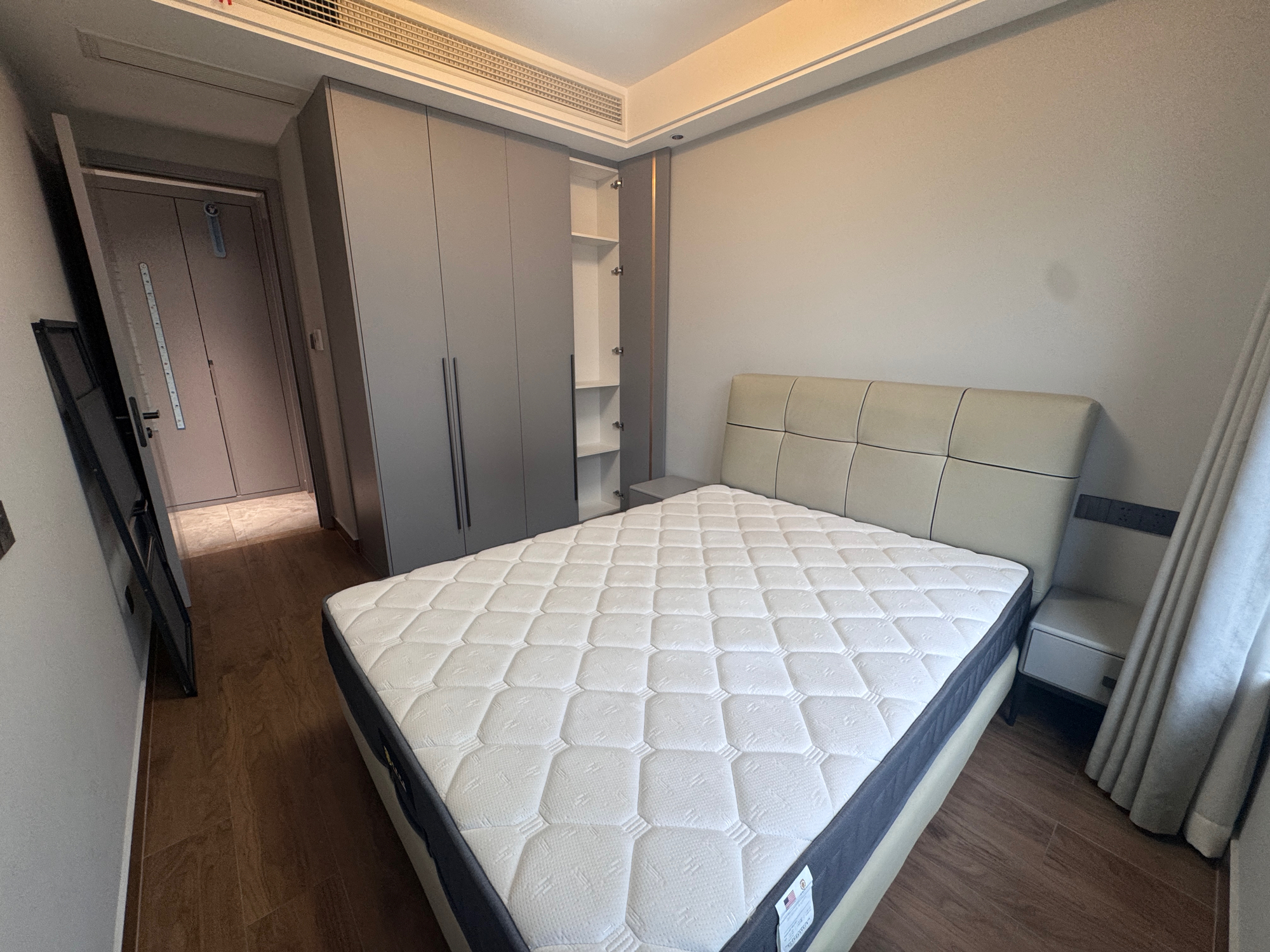 望江府 4室2厅3卫