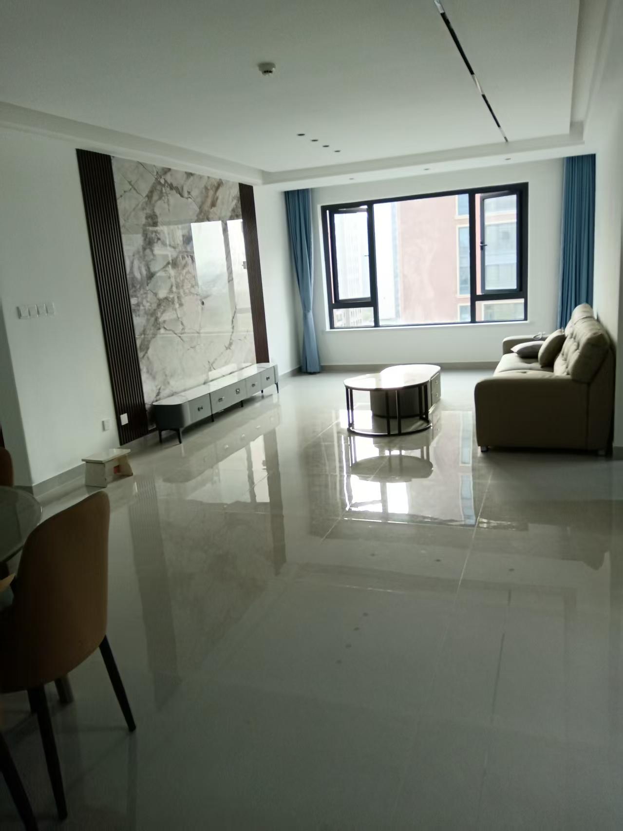 /zufang/Detail/32402