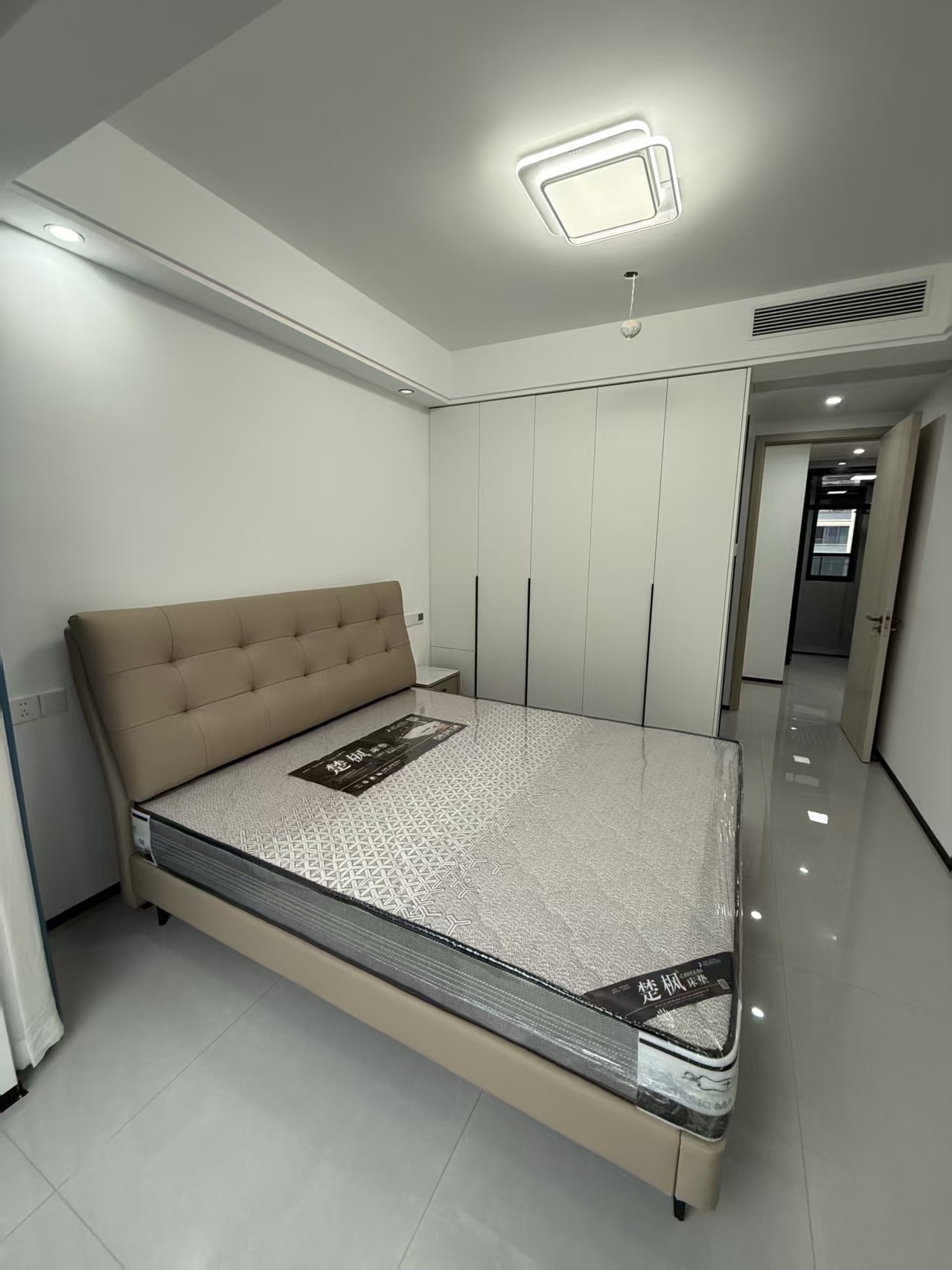 龙海家园东区 3室2厅2卫