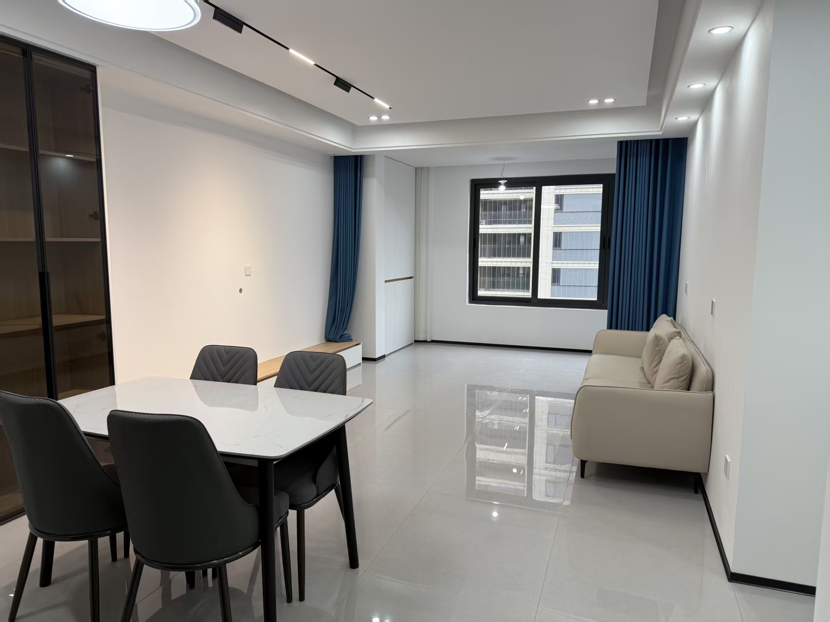 /zufang/Detail/32401