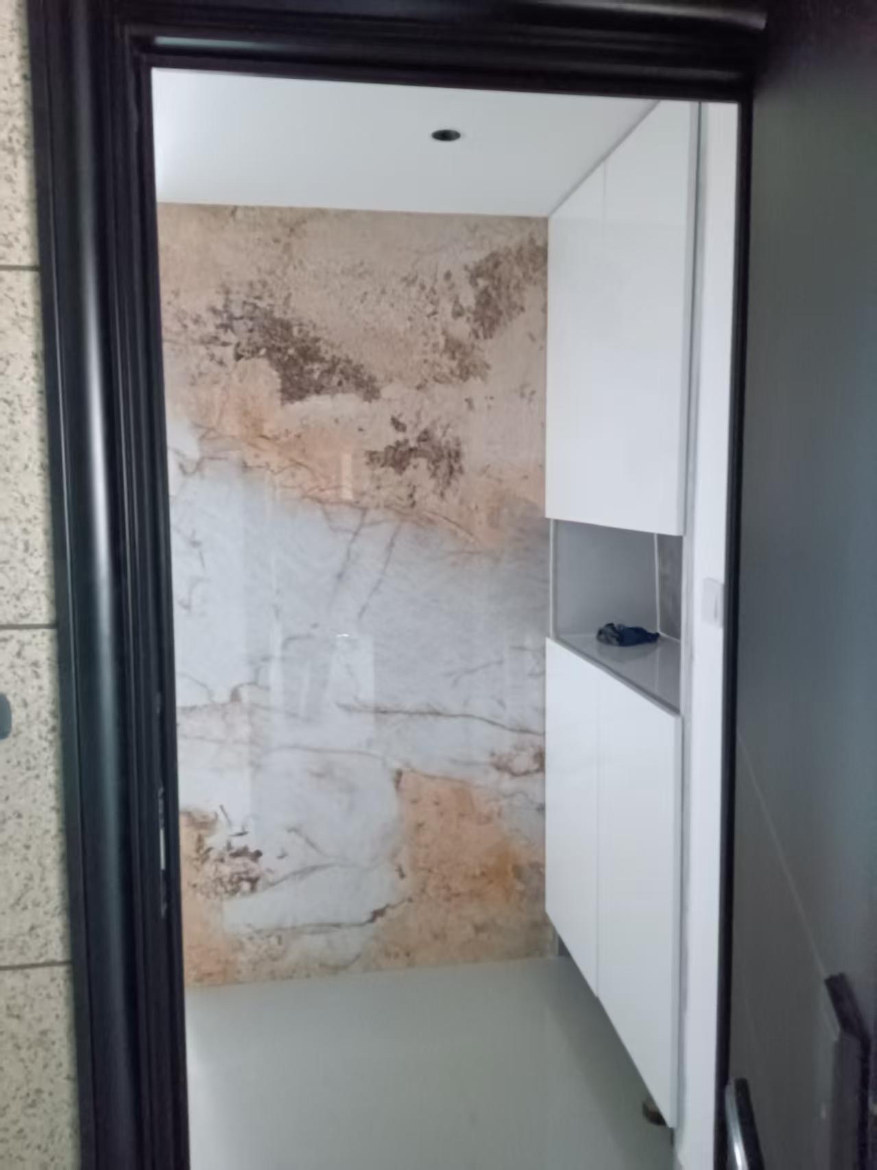 龙海家园东区 4室2厅2卫