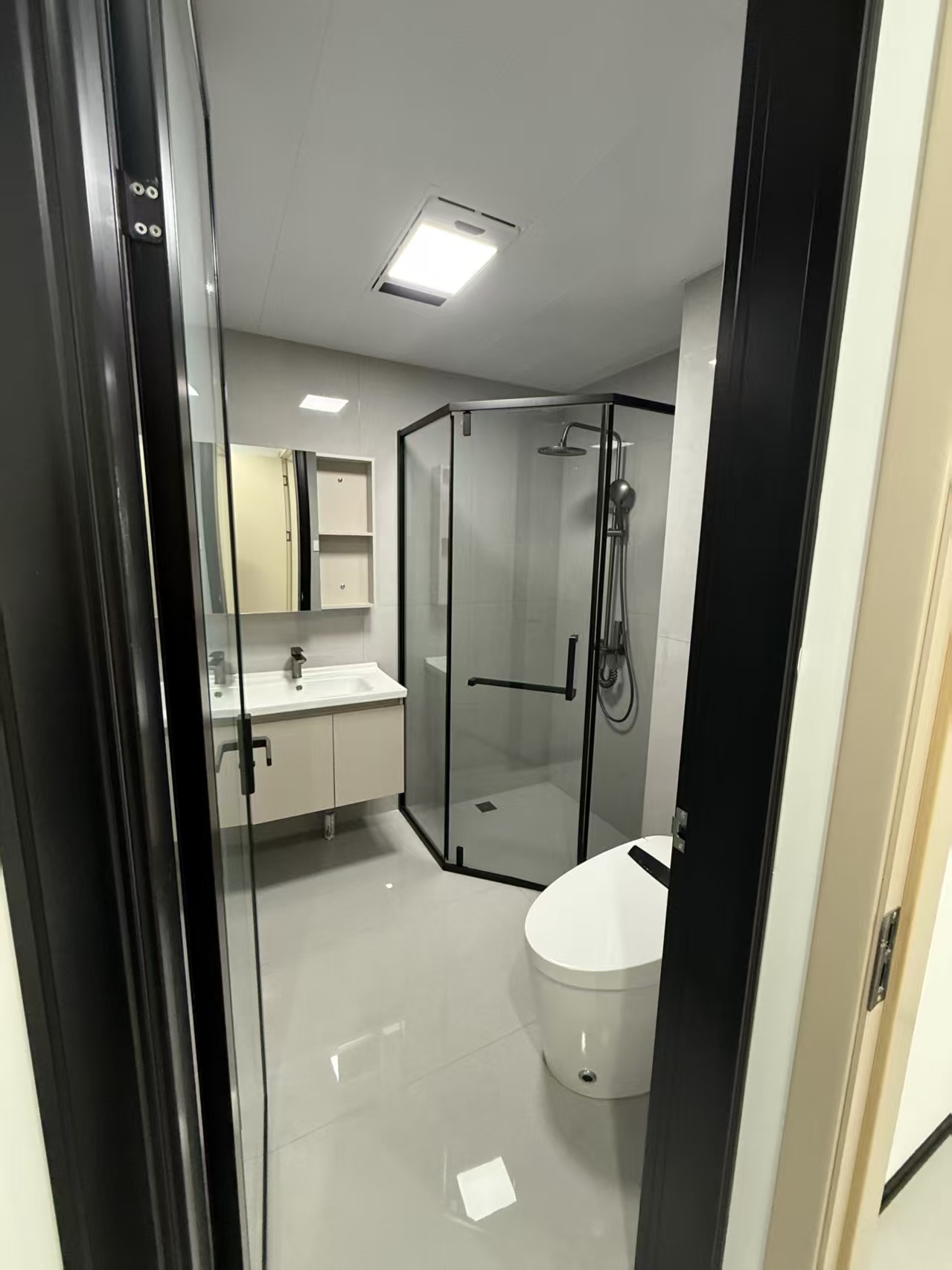 龙海家园东区 3室2厅2卫