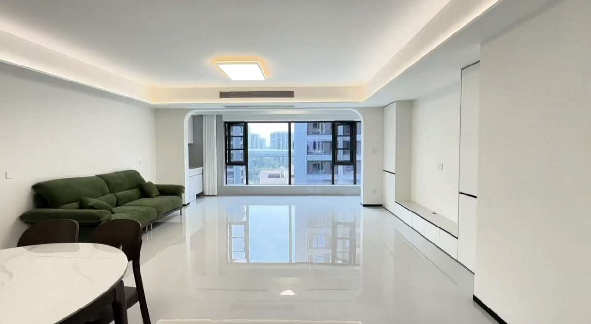 建设悦府 4室2厅2卫