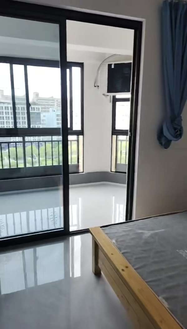 龙海家园 3室2厅2卫