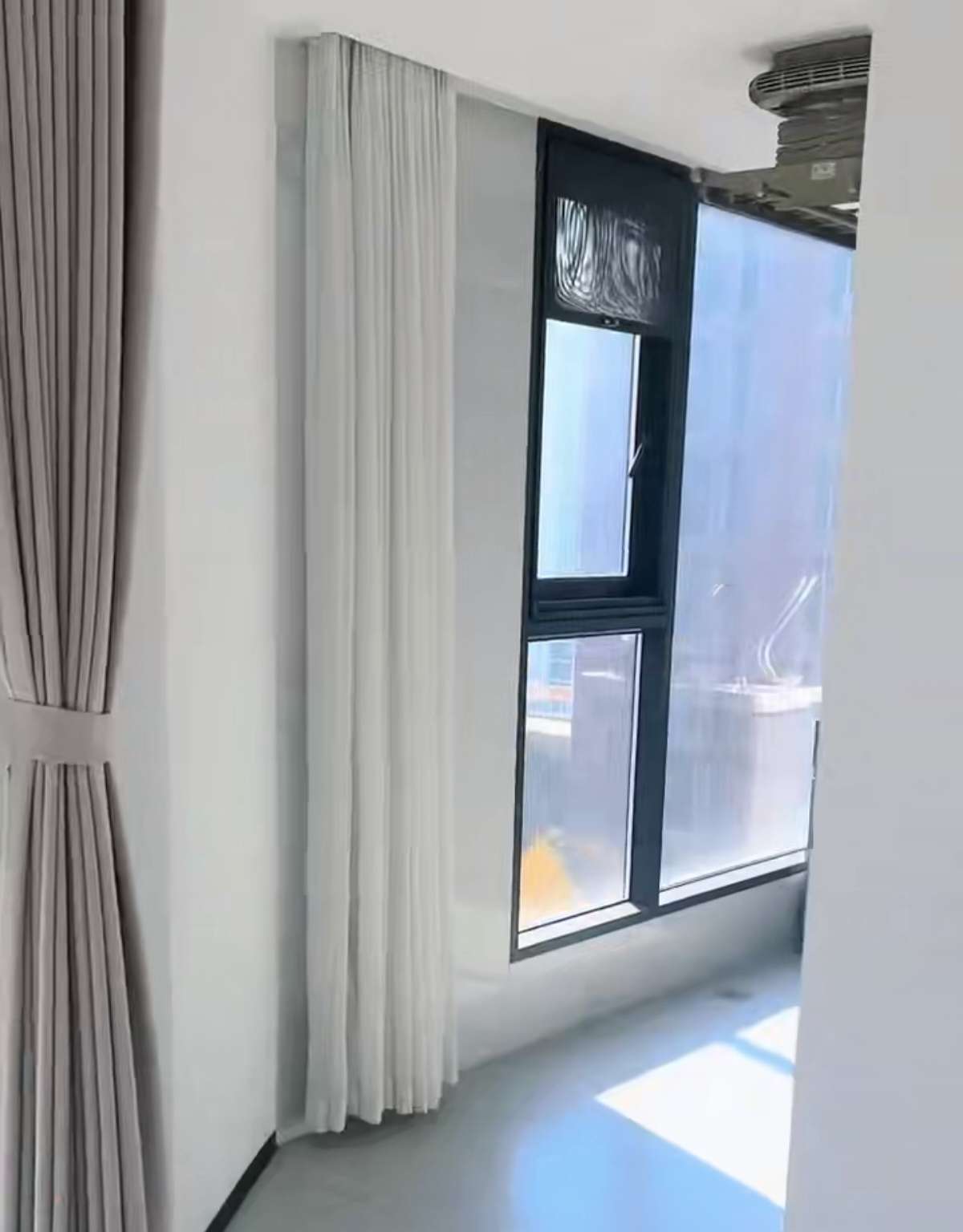 龙海家园 4室2厅2卫