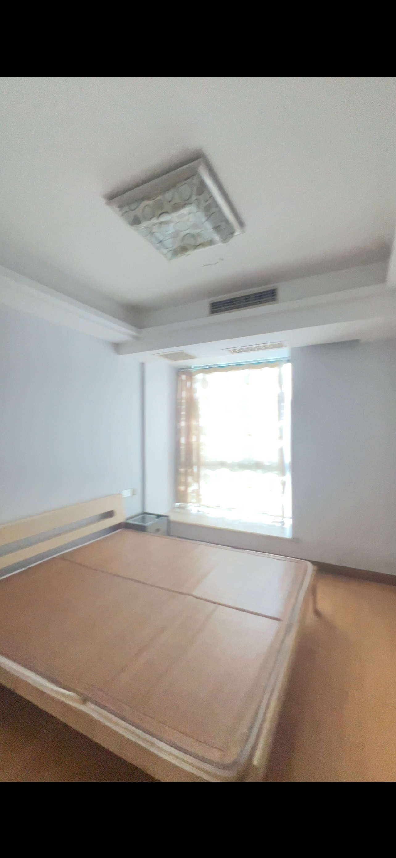 国际村 3室2厅2卫