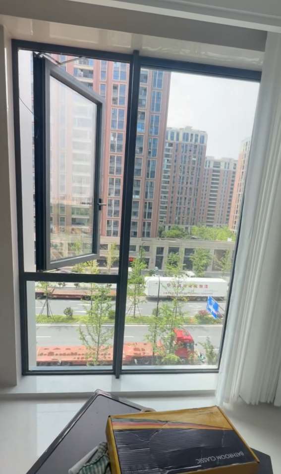 龙海家园北区 2室2厅1卫