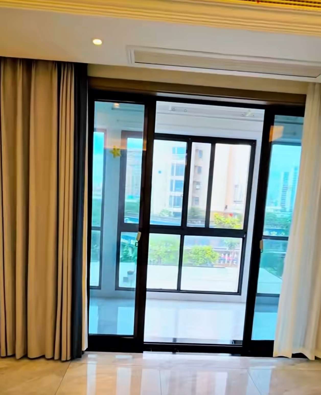 楼店新村 2室2厅2卫