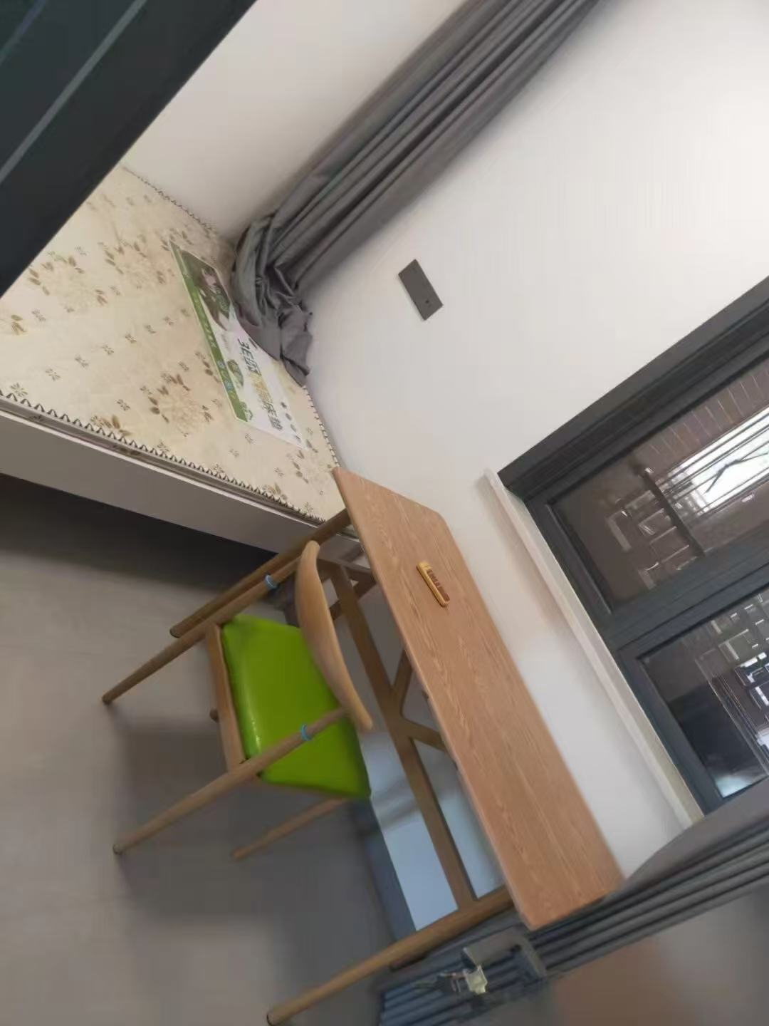 龙海家园 3室2厅2卫