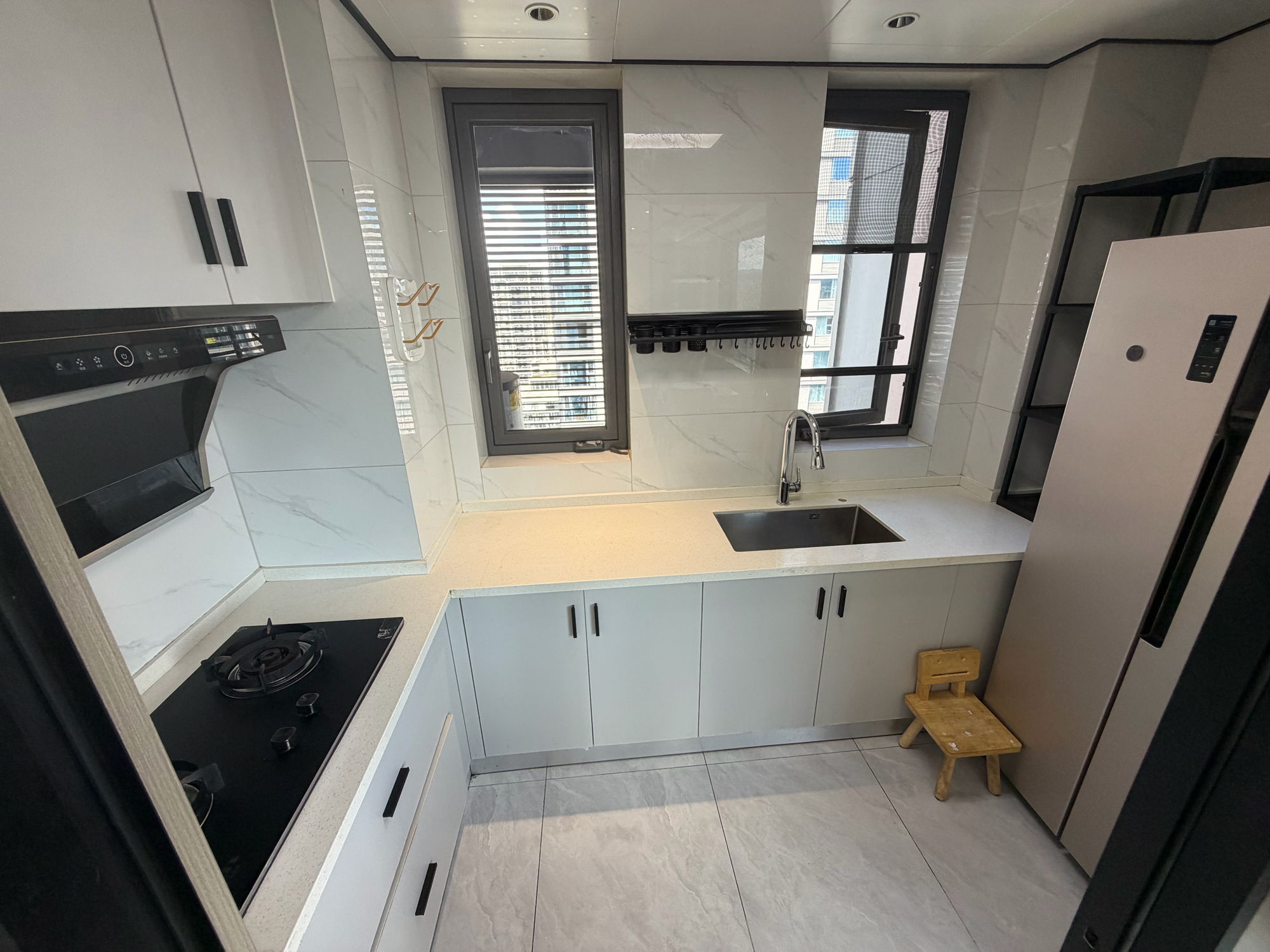 壹号院向阳三区 3室2厅2卫